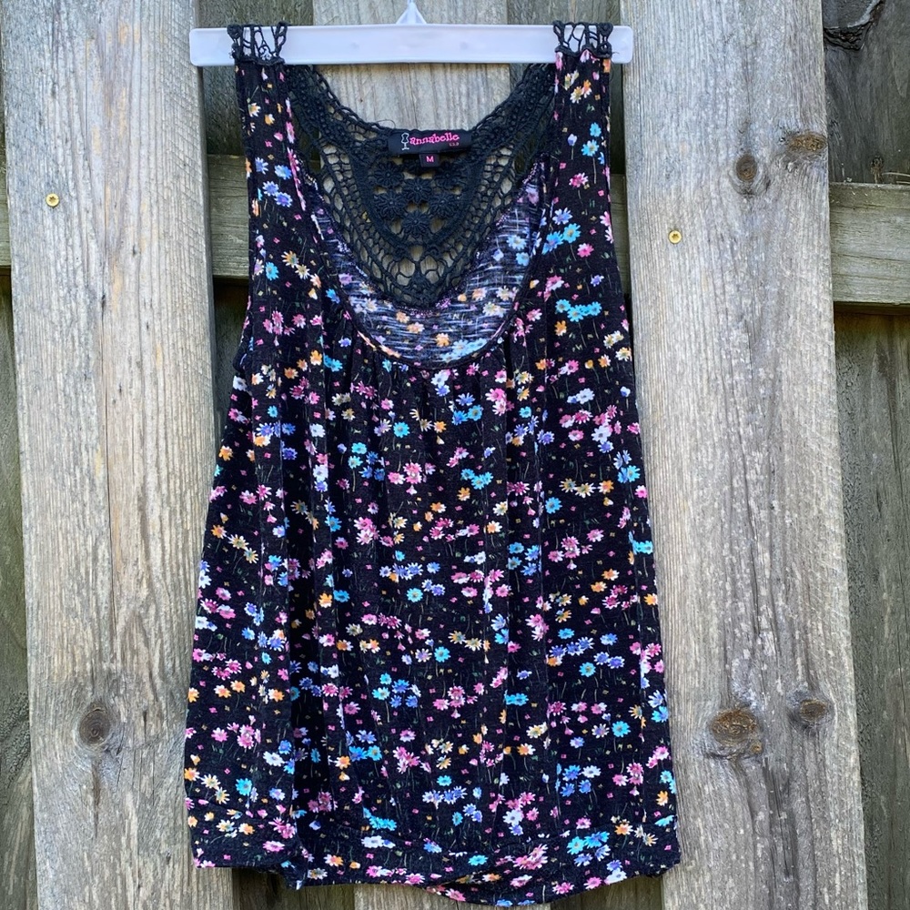 Annabelle Scoop neck Gathered Black Floral Crochet Back Tank Top Sleevel…